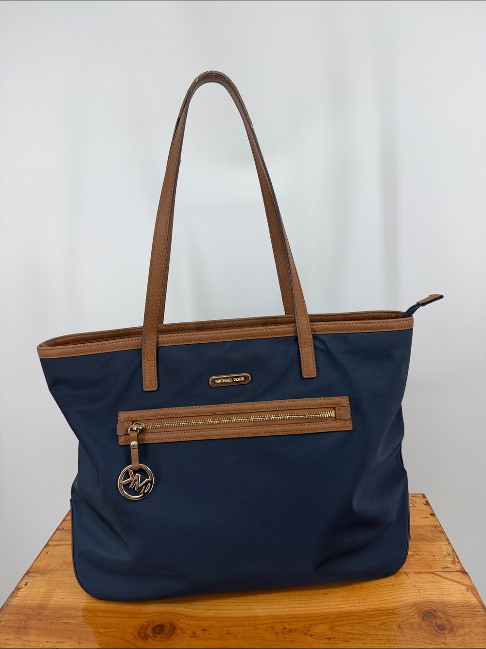 Michael Kors Navy Nylon Tote Bag Brown Kempton Saffiano Trim Gold MK Charm Large